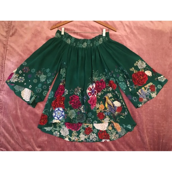 Camilla jeweled blouse, can be off shoulders or cold shoulder. Gorgeous! - Picture 2 of 8